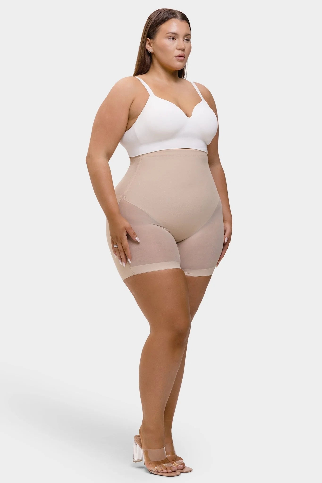 BELLA Short Tiro Alto